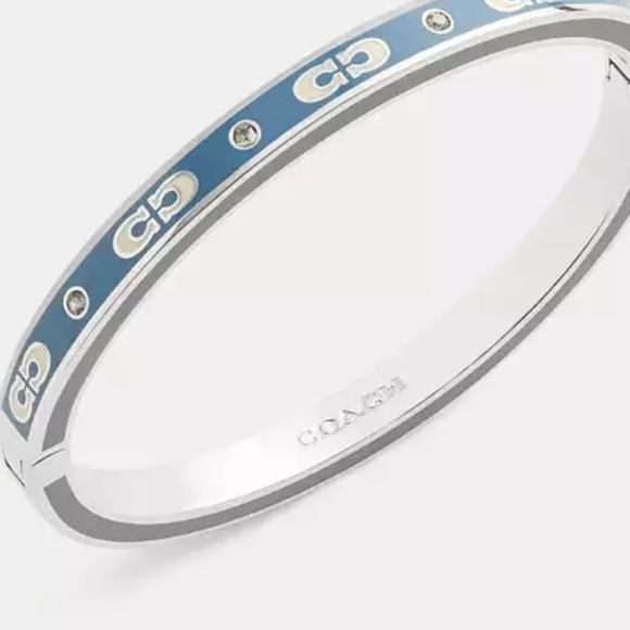 Coach Kissing Signature Enamel Hinged Bangle - Picture 1 of 3